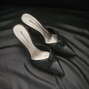 Predictions Patent Leather  Black 2.5 Heeled Slip On Mules Sz 6.5 US NWOT